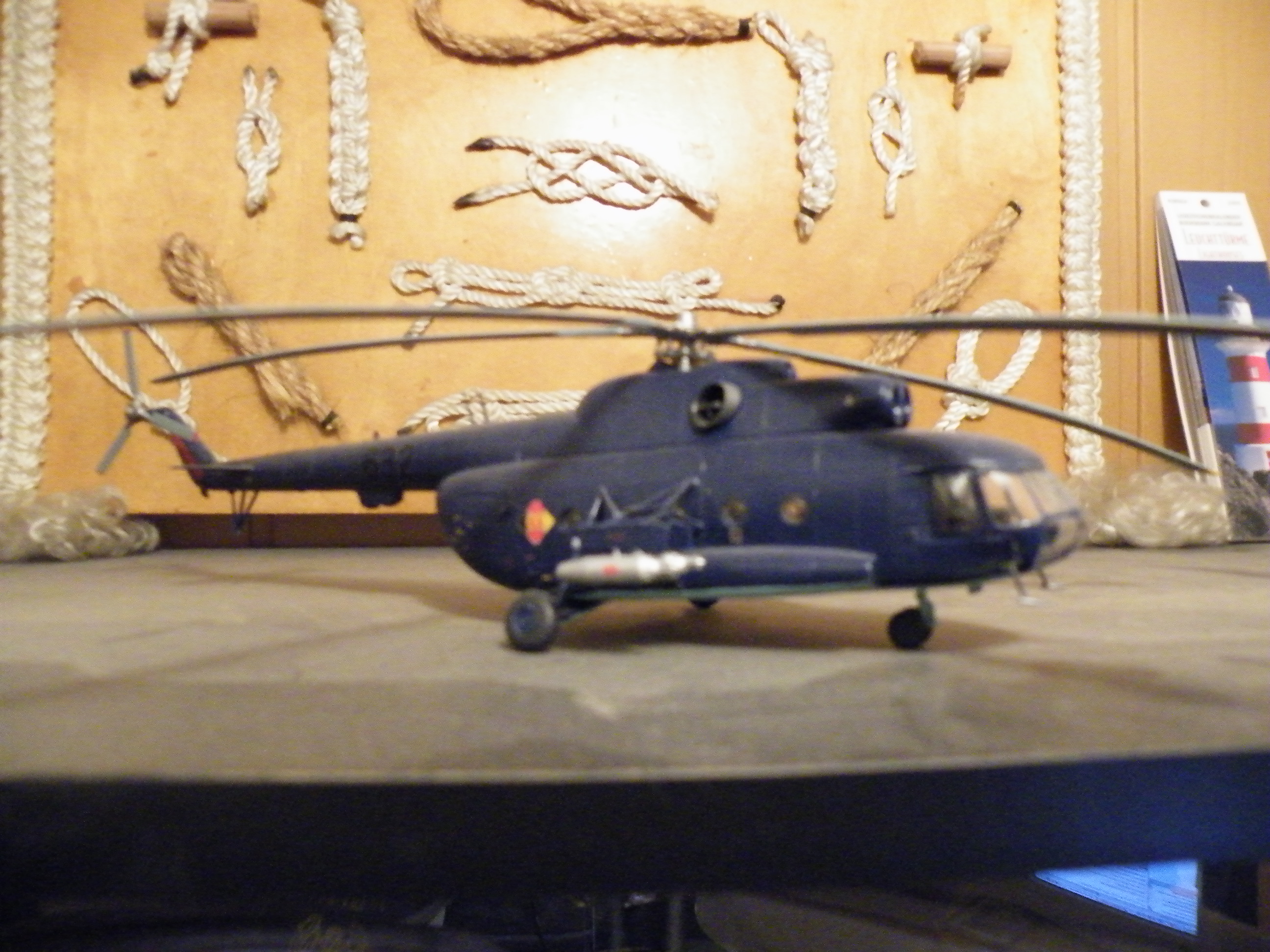Der Mi-8 in Transportversion, Revell-Modell, umlackiert