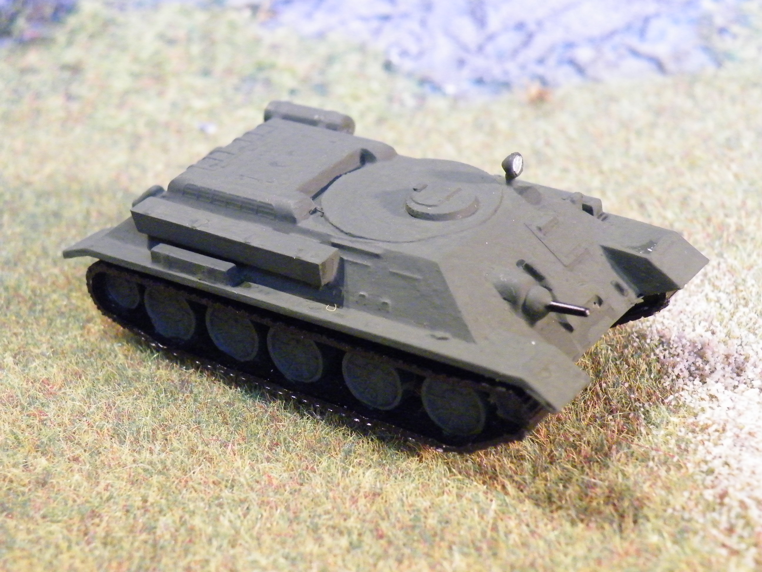 T-34 Panzerzugmaschine, Urmodell: Roco Minitank